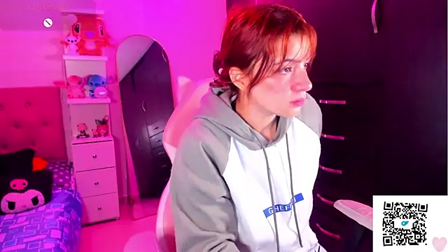 Vannessa  Shy online show from 03-04-26, 05:08