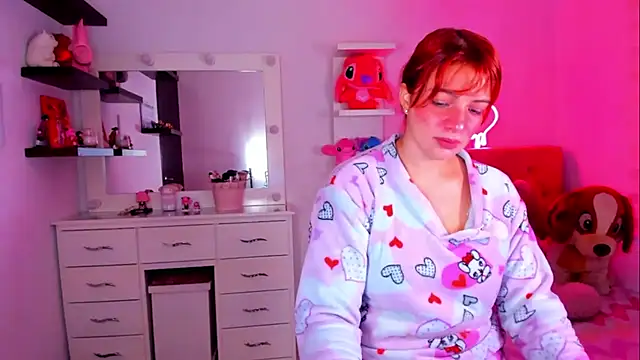 Vannessa  Shy online show from 06-12-26, 01:21