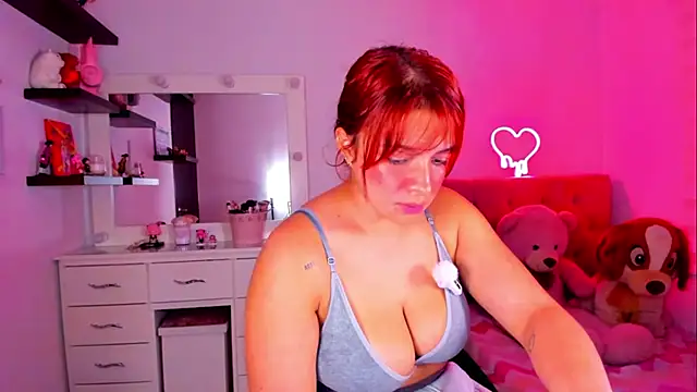 Vannessa  Shy online show from 06-13-26, 01:25