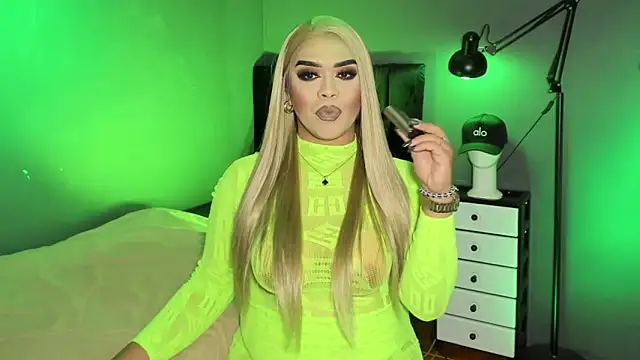 VictoriaEliz online show from 05-03-26, 04:02