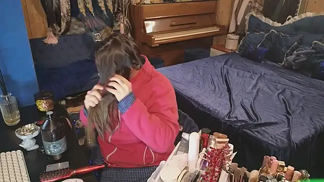 VanessaDoyle online show from 01-10-26, 01:51