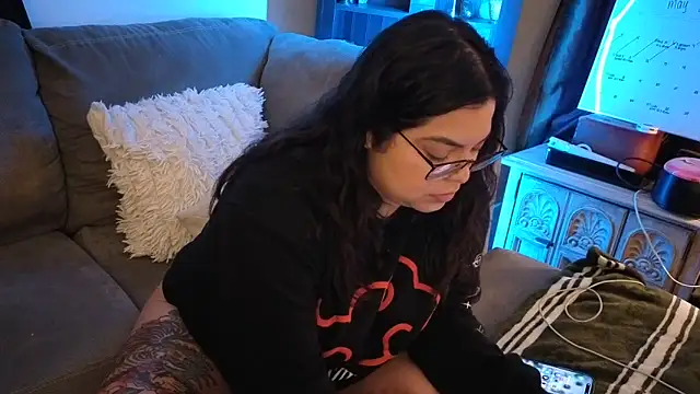 drizzypeach602 online show from 05-07-26, 04:40