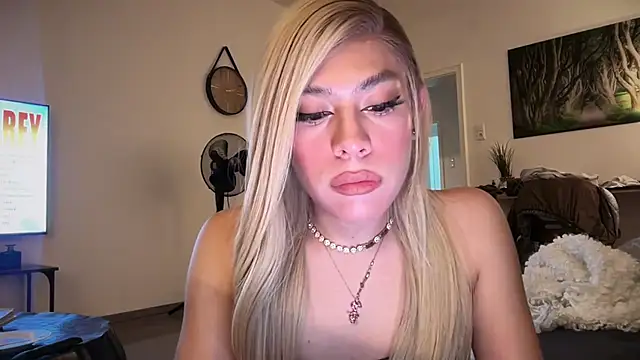 saray doll online show from 02-20-26, 07:47