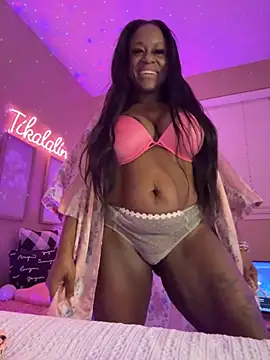 Snapshot of Tikalalin chatting on 05-17-26, 04:54 Tikalalin online show from 05-17-26, 04:54