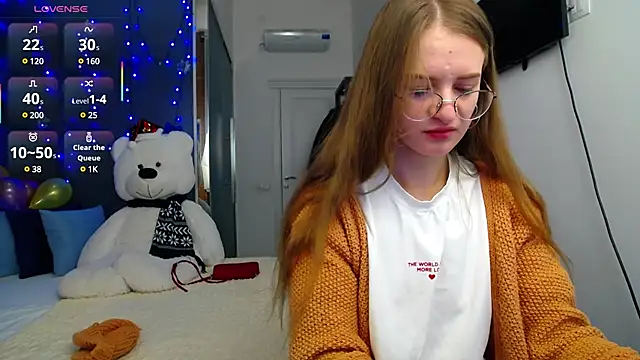 Snapshot of KateJonson chatting on 02-15-25, 07:27 KateJonson online show from 02-15-25, 07:27