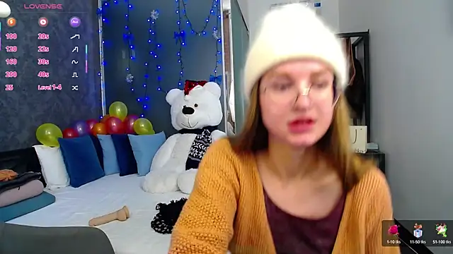 Snapshot of KateJonson chatting on 02-21-25, 12:17 KateJonson online show from 02-21-25, 12:17