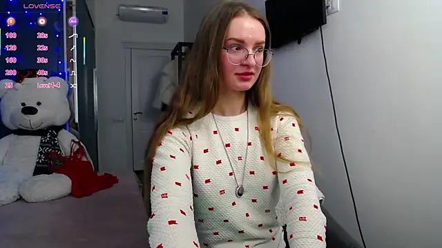 Snapshot of KateJonson chatting on 02-27-25, 12:45 KateJonson online show from 02-27-25, 12:45