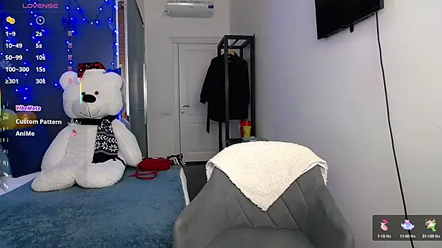 Snapshot of KateJonson chatting on 03-07-25, 07:52 KateJonson online show from 03-07-25, 07:52