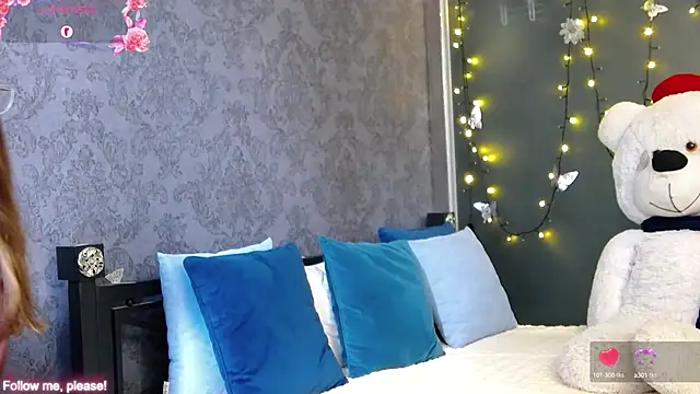 Snapshot of KateJonson chatting on 09-18-25, 06:26 KateJonson online show from 09-18-25, 06:26