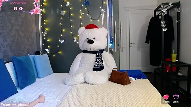 Snapshot of KateJonson chatting on 09-26-25, 06:39 KateJonson online show from 09-26-25, 06:39