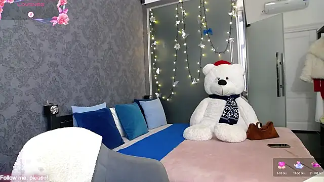 Snapshot of KateJonson chatting on 10-27-25, 01:26 KateJonson online show from 10-27-25, 01:26