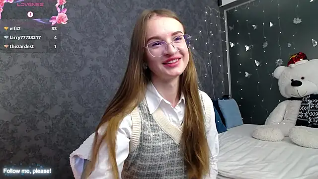 Snapshot of KateJonson chatting on 12-22-25, 07:49 KateJonson online show from 12-22-25, 07:49