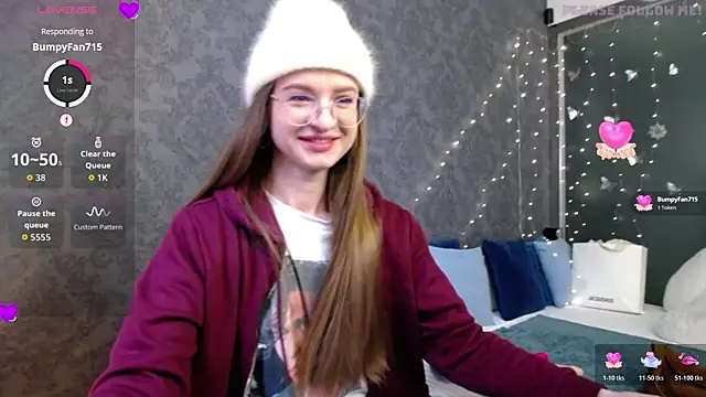 Snapshot of KateJonson chatting on 02-05-26, 08:19 KateJonson online show from 02-05-26, 08:19