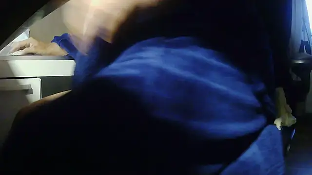 suedel65 online show from 05-13-26, 03:59