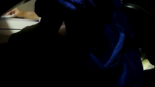 suedel65 online show from 05-17-26, 03:04