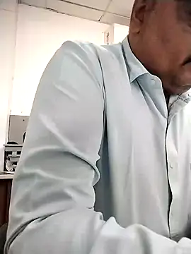 Desi Londa 143 online show from 04-07-26, 05:41