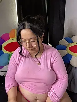 Snapshot of MsConejitaa chatting on 06-14-26, 03:58 MsConejitaa online show from 06-14-26, 03:58