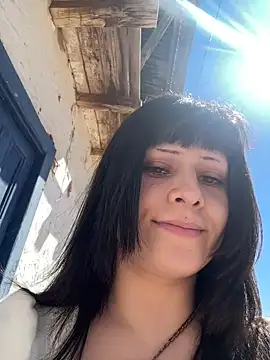 Snapshot of Renooh chatting on 03-23-26, 03:16 Renooh online show from 03-23-26, 03:16