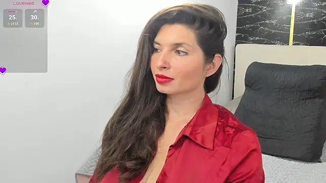 Azahara Amin  online show from 05-19-26, 05:08