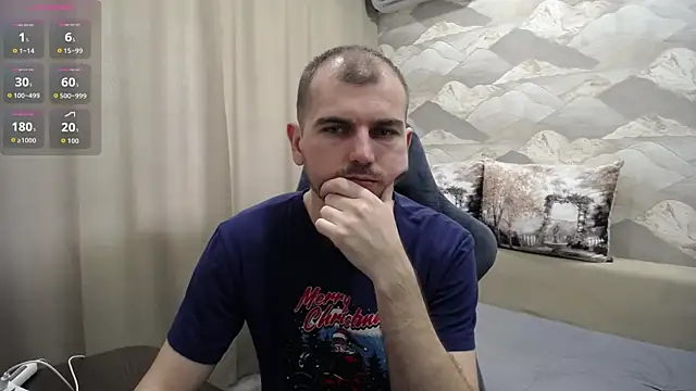 Snapshot of SerzhKorol1 chatting on 07-11-26, 09:01 SerzhKorol1 online show from 07-11-26, 09:01