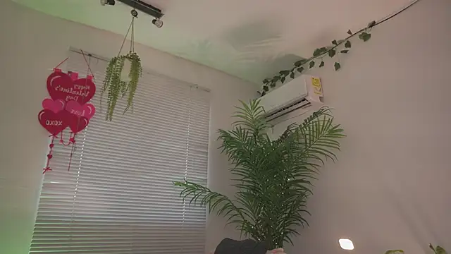 Cooper-Reds online show from 02-19-26, 05:53