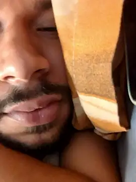  IRRESISTIBLE  online show from 01-18-26, 04:38