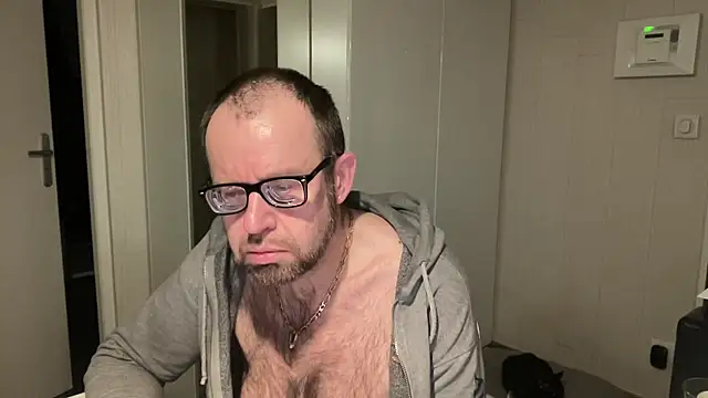 FABIOGLASSES online show from 02-08-26, 10:35