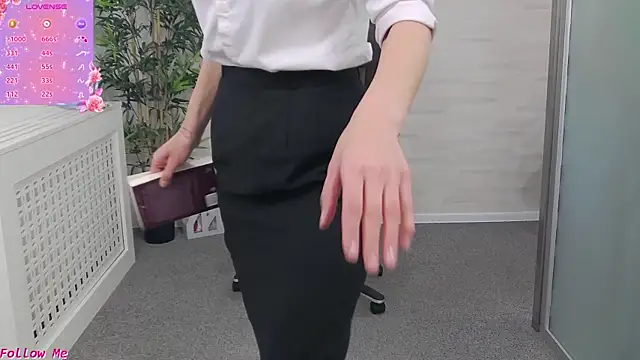 EllaMilf  online show from 04-02-26, 01:31