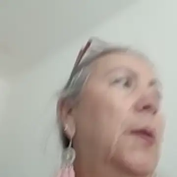 EvaRobinson online show from 07-18-26, 06:45
