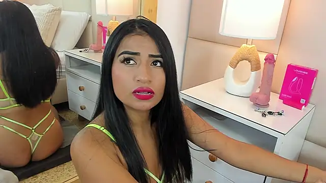 AntoniaRoss  online show from 04-20-26, 12:08