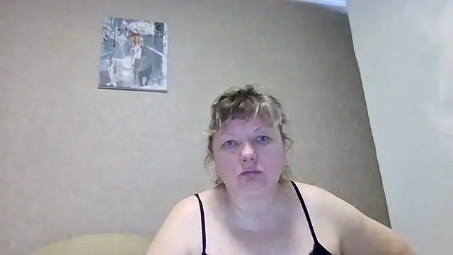 Snapshot of Lusi-777 chatting on 12-18-25, 07:25 Lusi-777 online show from 12-18-25, 07:25