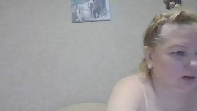 Snapshot of Lusi-777 chatting on 02-05-26, 09:14 Lusi-777 online show from 02-05-26, 09:14