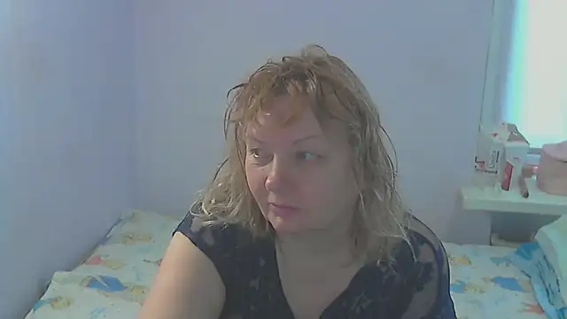 Snapshot of Lusi-777 chatting on 03-27-26, 07:47 Lusi-777 online show from 03-27-26, 07:47