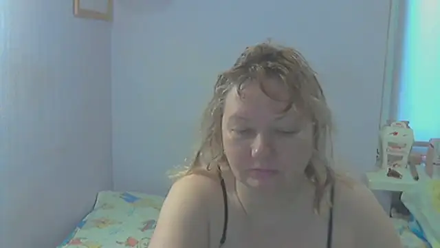 Snapshot of Lusi-777 chatting on 04-02-26, 07:39 Lusi-777 online show from 04-02-26, 07:39
