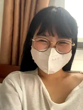 Onee-Chew online show from 12-18-25, 06:41