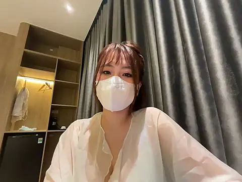 Onee-Chew online show from 06-07-26, 04:11
