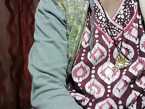 Snapshot of RukminiNew chatting on 02-08-26, 12:52 RukminiNew online show from 02-08-26, 12:52