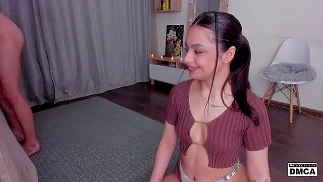 Leyla Tyler online show from 03-12-26, 04:35