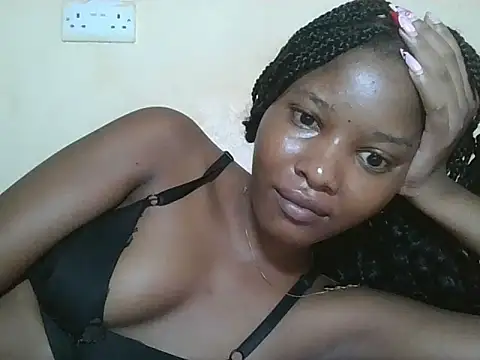 Snapshot of sexyjanett chatting on 04-13-26, 12:49 sexyjanett online show from 04-13-26, 12:49