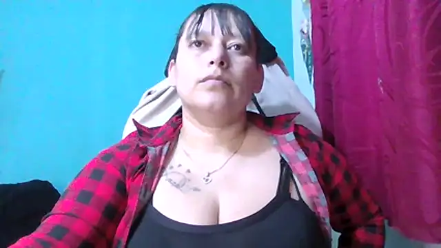 Diana Lozano online show from 05-27-26, 05:04