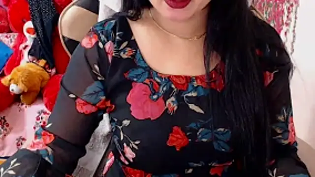 Snapshot of Naughty_Kashish chatting on 04-21-26, 06:41 Naughty Kashish online show from 04-21-26, 06:41