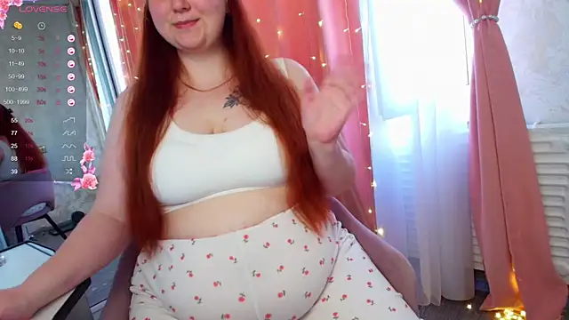 Snapshot of Mia_Bows chatting on 07-05-26, 09:38 Mia Bows online show from 07-05-26, 09:38