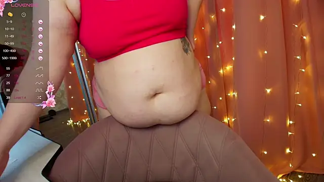 Snapshot of Mia_Bows chatting on 07-12-26, 12:56 Mia Bows online show from 07-12-26, 12:56