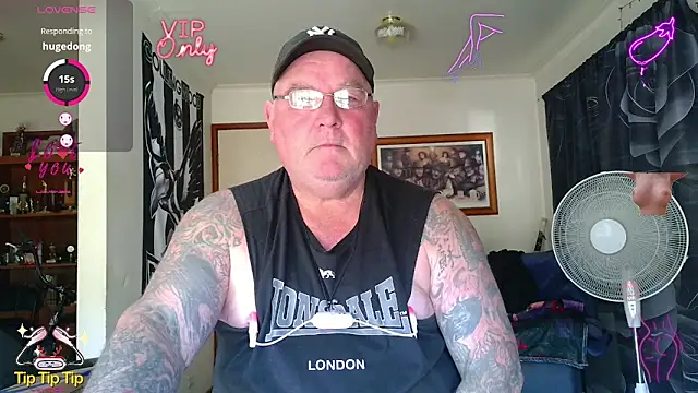 Snapshot of HOTANAL chatting on 05-08-26, 03:12 HOTANAL online show from 05-08-26, 03:12