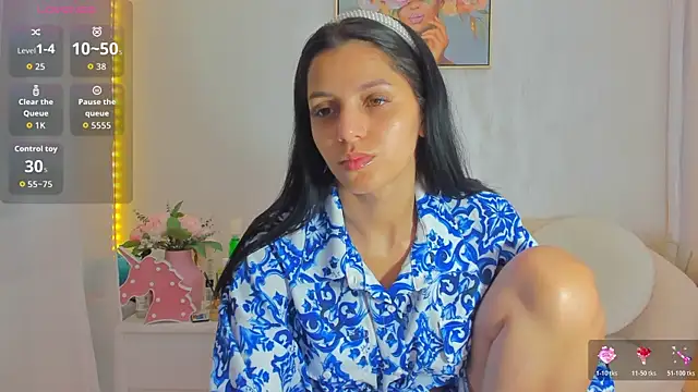 Snapshot of Sarabecker chatting on 06-22-26, 07:16 Sarabecker online show from 06-22-26, 07:16