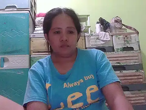 Snapshot of sweetlady_pinay chatting on 04-11-26, 01:32 sweetlady pinay online show from 04-11-26, 01:32
