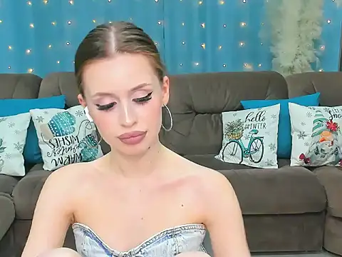 Snapshot of _Sweet__Cherry_ chatting on 12-15-24, 09:20 Sweet Cherry online show from 12-15-24, 09:20