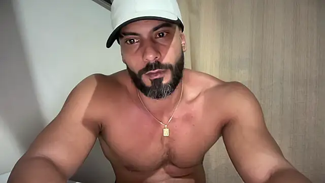Snapshot of romeolovedark chatting on 03-08-26, 02:04 romeolovedark online show from 03-08-26, 02:04
