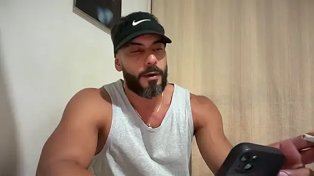 Snapshot of romeolovedark chatting on 03-11-26, 12:27 romeolovedark online show from 03-11-26, 12:27
