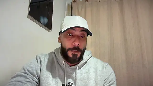 Snapshot of romeolovedark chatting on 03-27-26, 05:57 romeolovedark online show from 03-27-26, 05:57